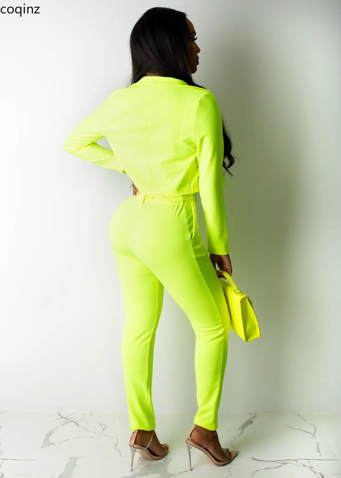 Большой размер комплект из двух предметов укороченный топ и штаны спортивный