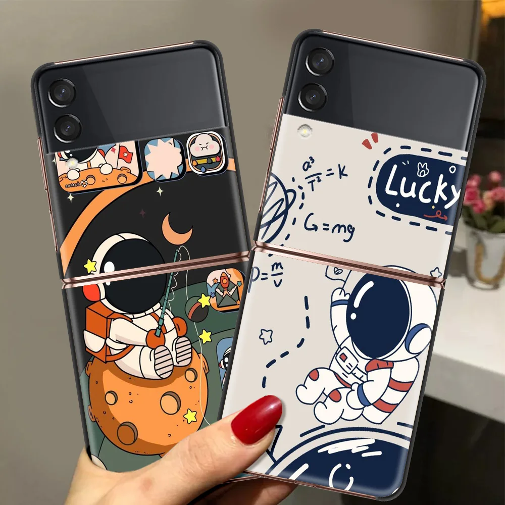 

Cartoon Cosmonaut Luxury Phone Cover For Samsung Galaxy Z Flip Case Black For Samsung Z Flip 3 5G Hard PC Foldable Shell Fundas