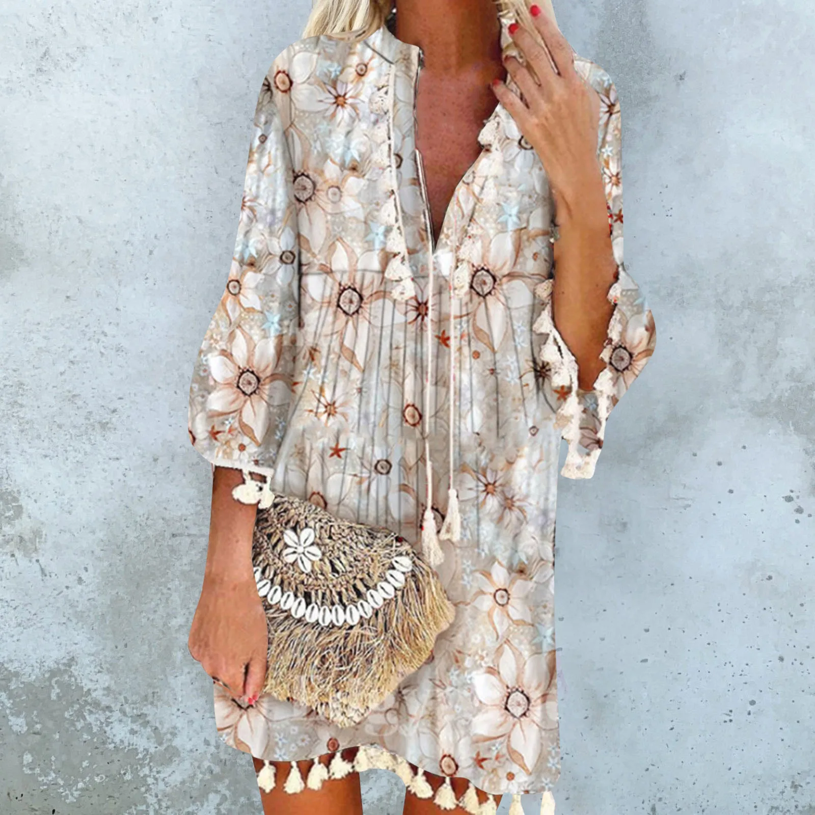 

Женское пляжное платье с длинным рукавом и цветочным принтом
