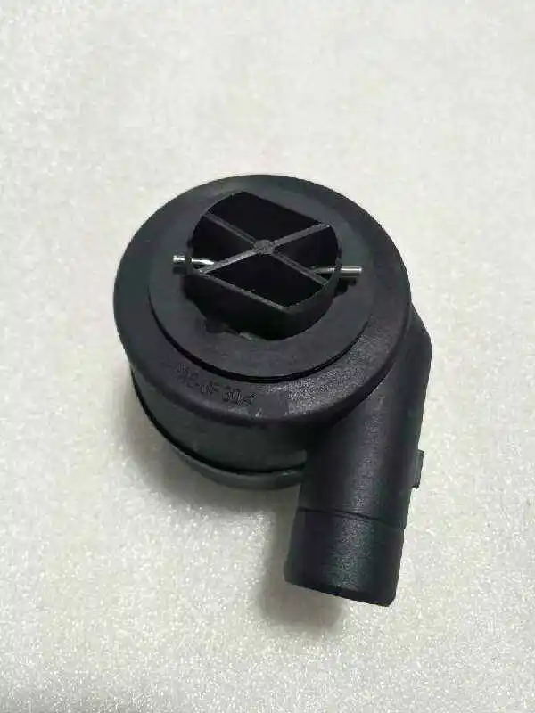 Клапан дыхательного механизма для SKODA OCTAVIA 1997 2011 06A 103 465 B 06A103465B|Клапаны и детали| |