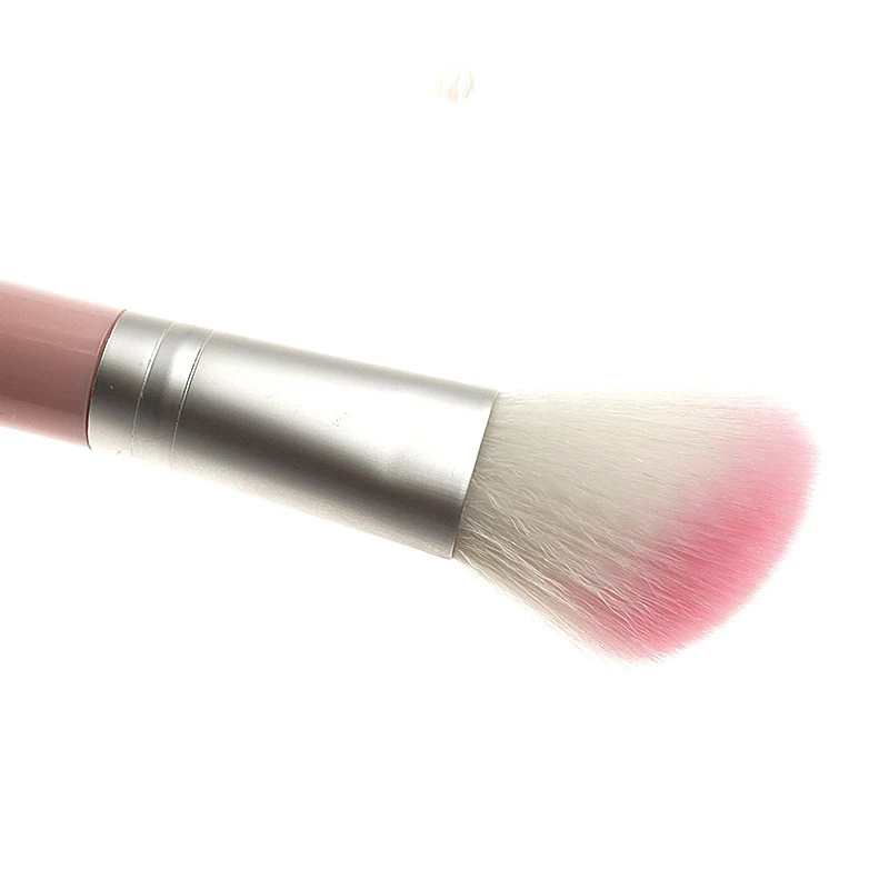 Одиночная кисть для румян kitty с деревянной ручкой и наклонной головкой