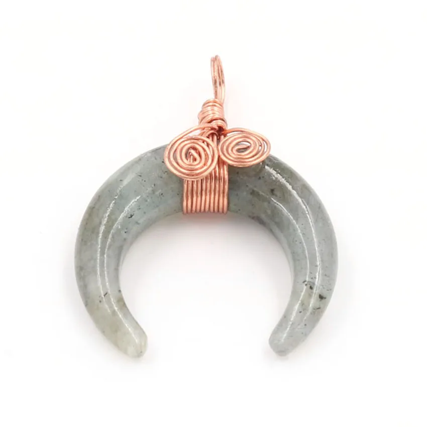 Кулон из Лабрадорита светильник-желтого золотого цвета в виде полумесяца