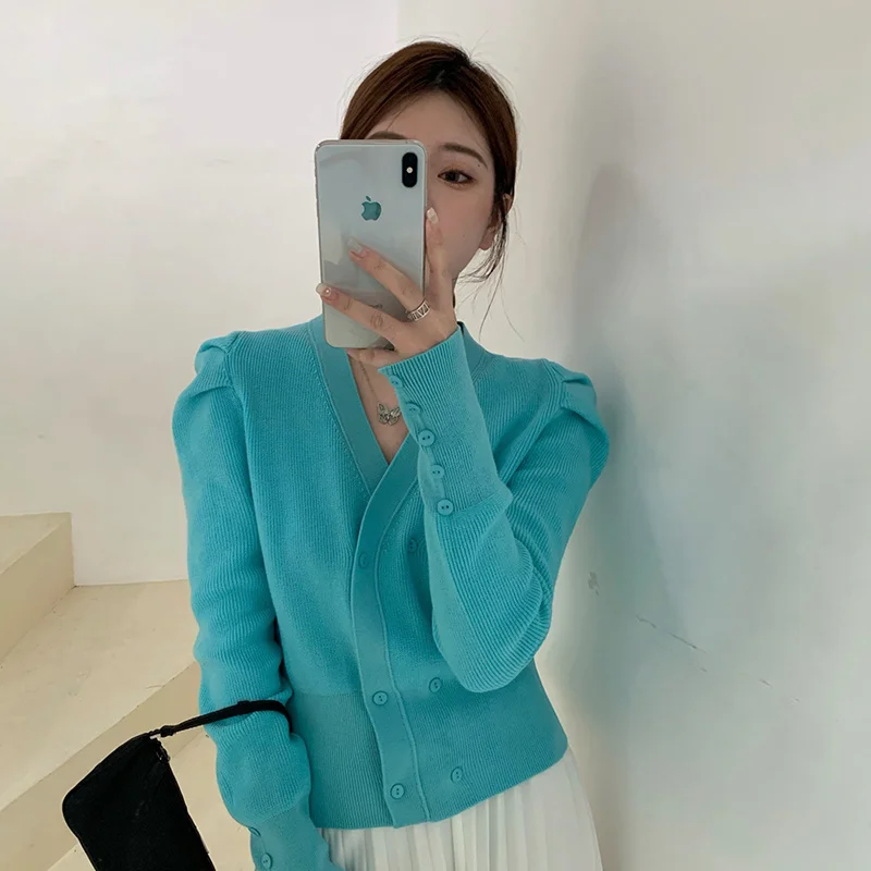 Черный топ с длинным рукавом и V-образным вырезом свитер для ранней осени 2021