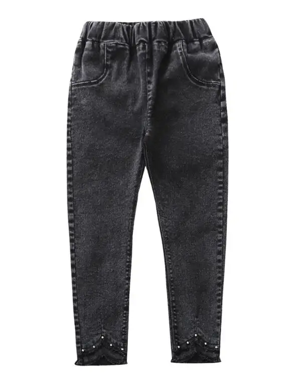 Детские джинсы для девочек демисезонные черные с заклепками и жемчугом осенние