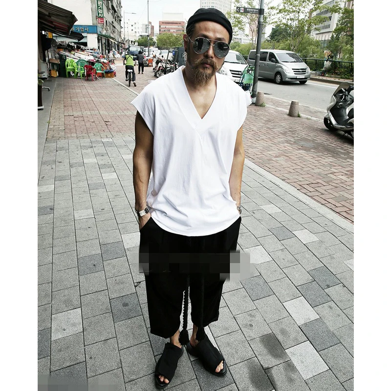 

Korean men's summer wear V-neck hip-hop loose trend pure cotton casual sleeveless T-shirt personalized versatile fashion