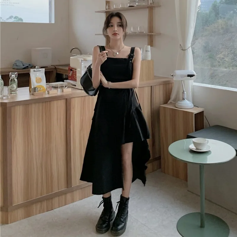 

Summer 2021 New Design Sense Niche Irregular Net Red and Black Dress Temperament Waist-Controlled Strap Dress for Women