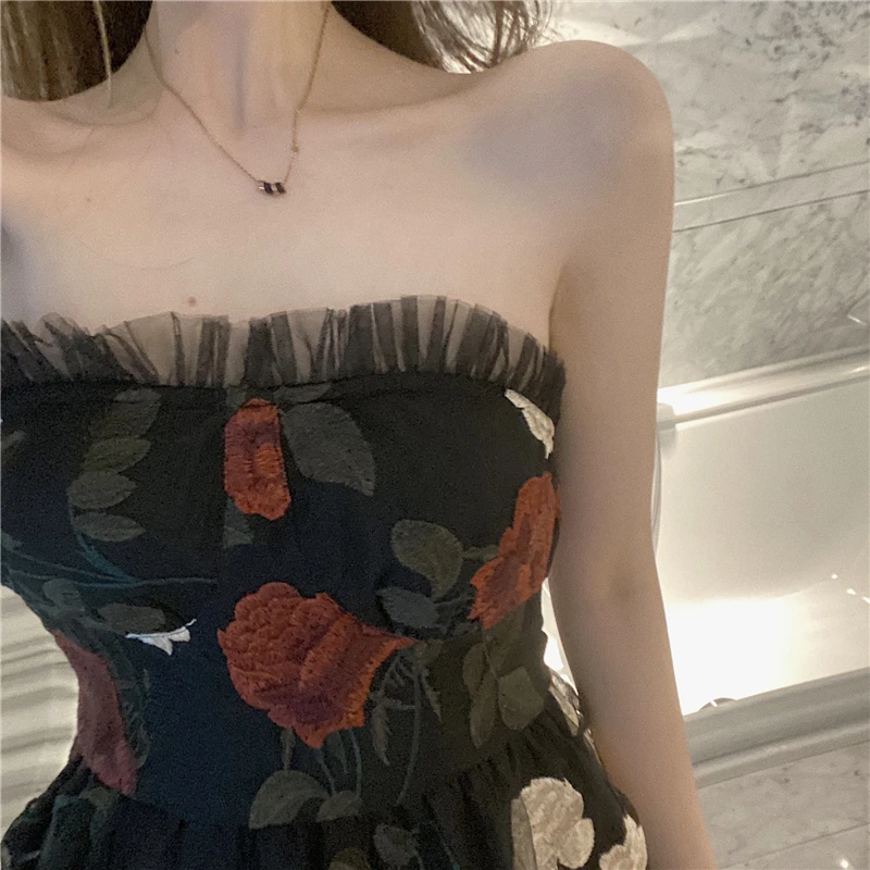 

Vintage Design Pleated Puff Sleeve Single Breasted Turn-Down Collar Shirt + Mesh Embroidery Printing Tube Top Two-Piece Suit