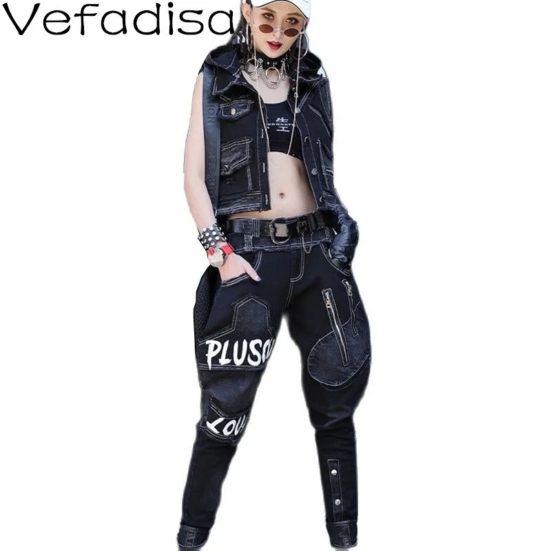 

Vefadisa Black Summer Women Vest Set 2021 Hooded Denim Vest Coat Letter Print Harem Pants Streetwear Female 2 Piece Set QYF6012