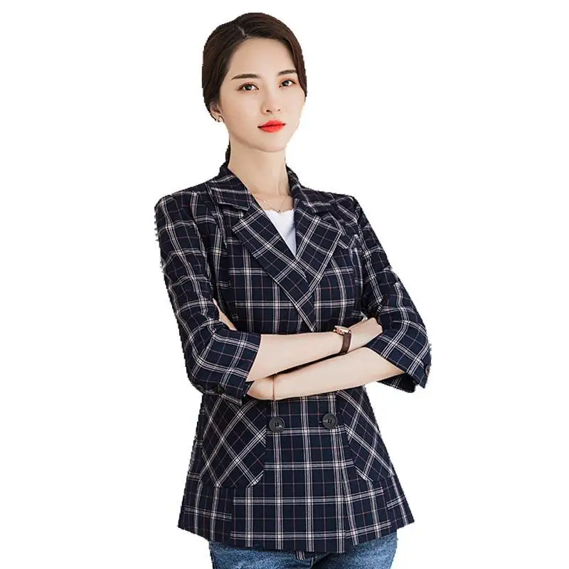Женский офисный пиджак с коротким рукавом в клетку деловой весна осень