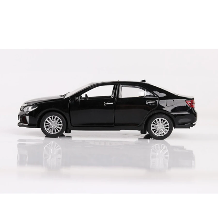 Модель автомобиля Toyota Camry из металлического сплава модель литая игрушечного со