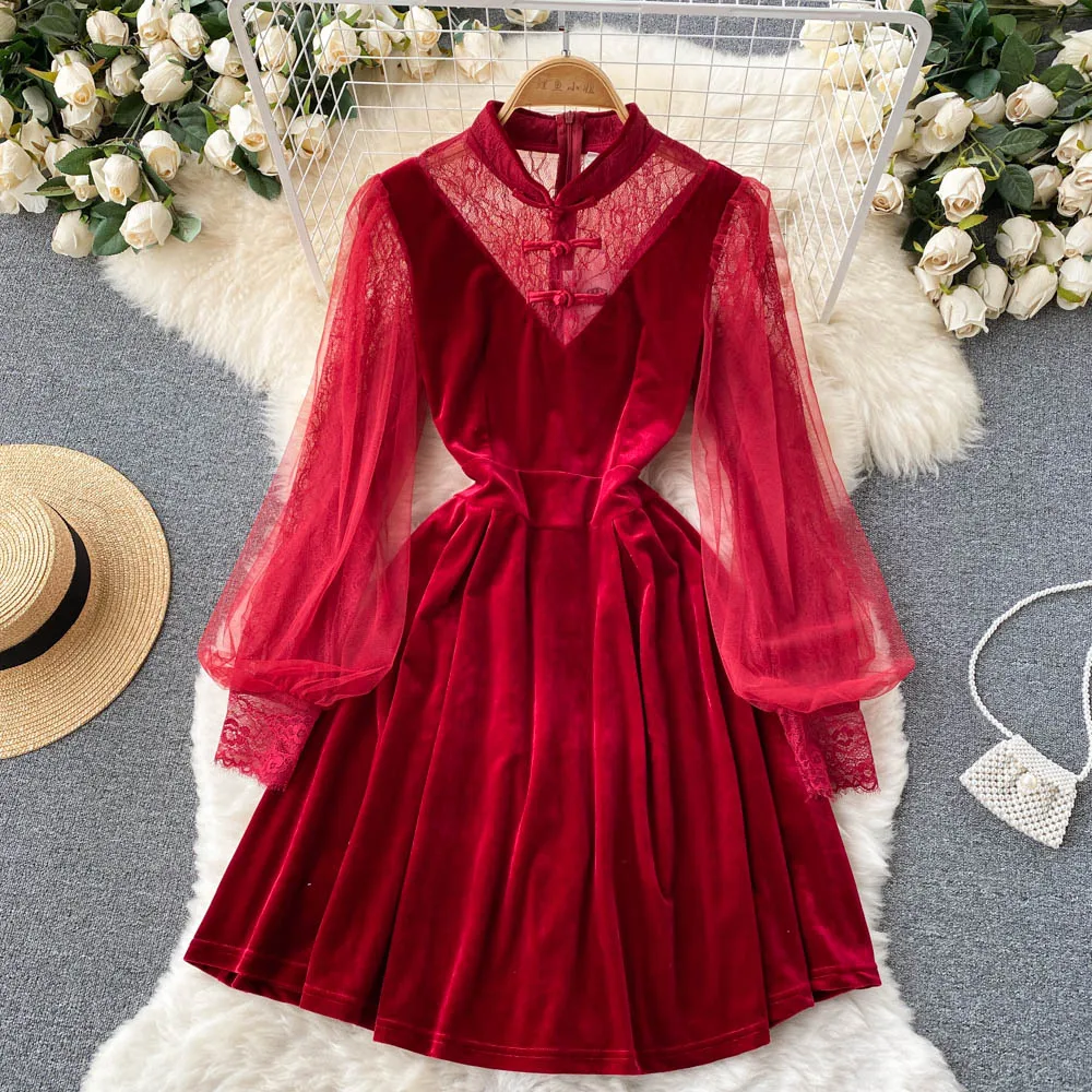 

C562 Women New Fashion Autumn Retro Cheongsam Red Velvet Dress Lace Perspective Stand Neck Long Sleeve A-shaped Vestidos