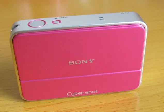 Б/у цифровая камера Sony Cybershot DSC-T2 8 Мп с 3-кратным оптическим зумом