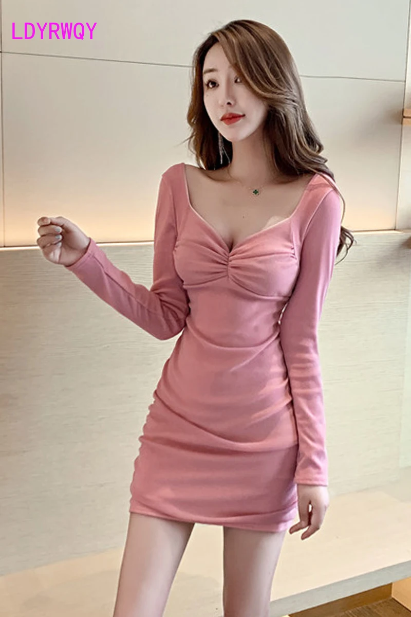 

[LDYRWQY] Fashion sexy showing chest temperament waist slimming plus velvet thickening hip bottoming dress women