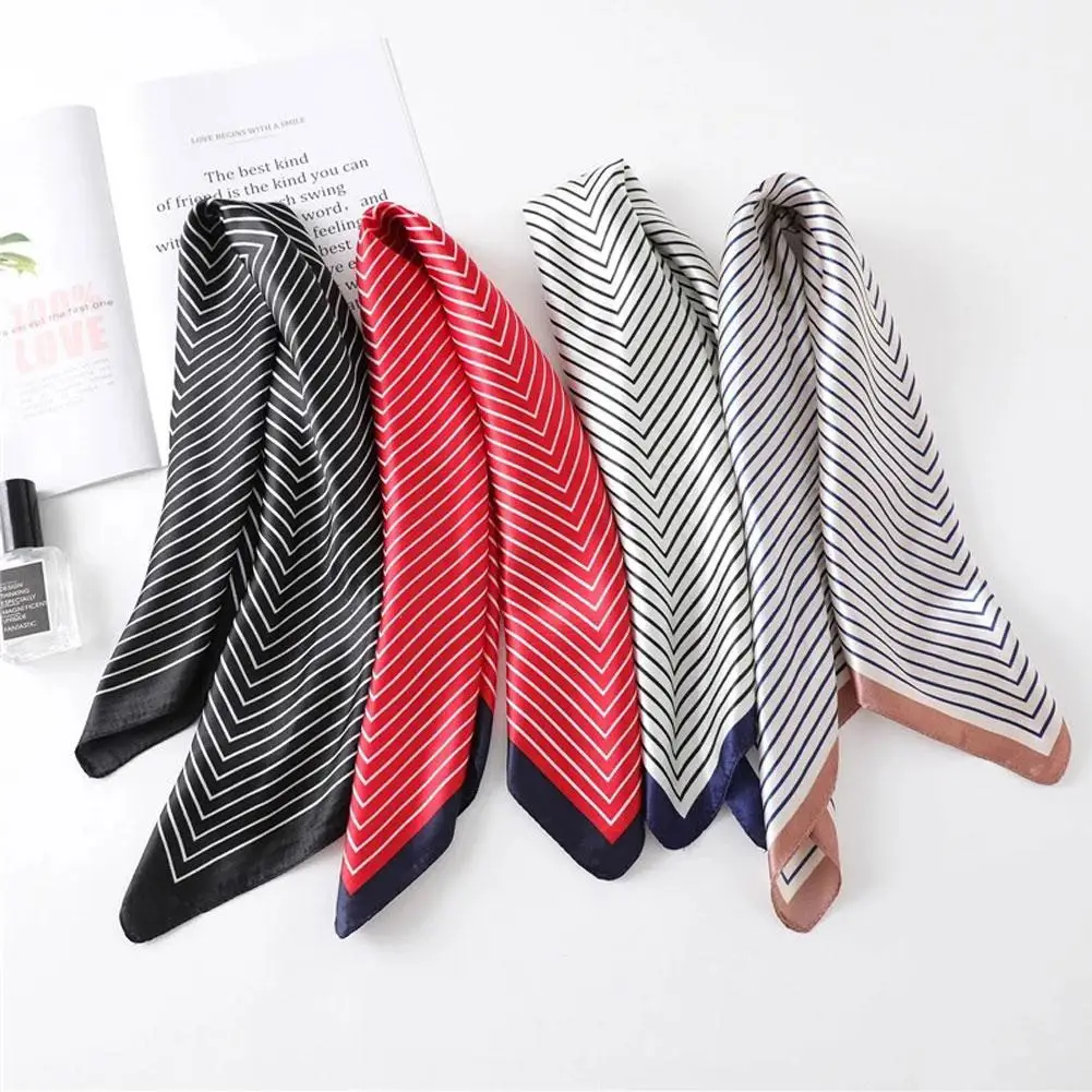 Атласный шейный платок в горошек маленький квадратный полоску с цветочным