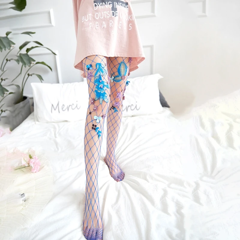 

Women Sexy Hollow Out Fishnet Pantyhose Handmade 3D Embroidered Flower Rhinestone Drill Tights Party Club Mesh Net Socks