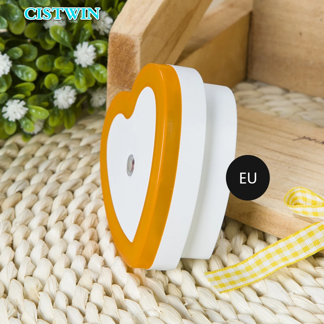 

Night light sensor sensor control bedroom automatic LED light bedside lamp heart shape 110-220V EU plug 4 colors living room was