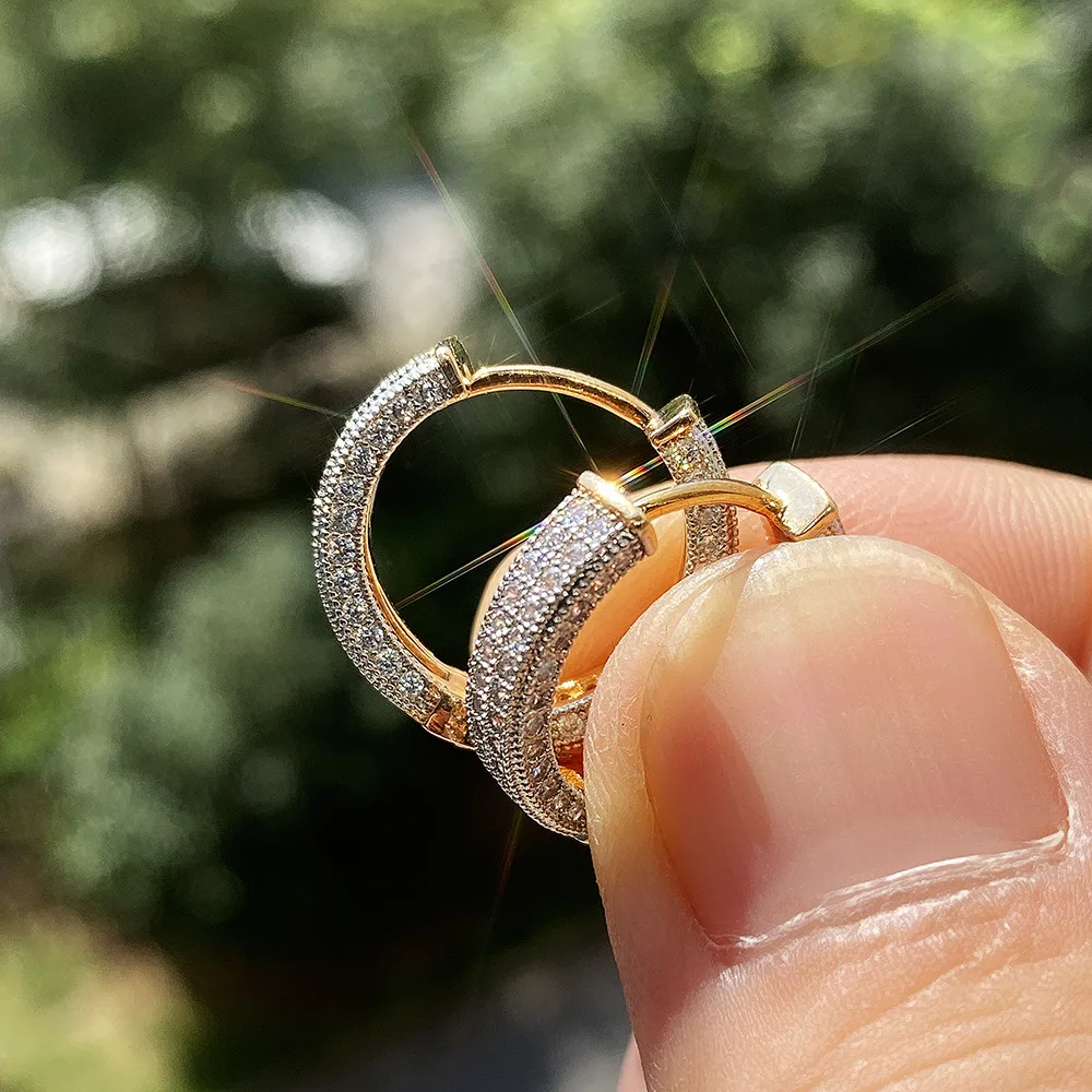 

Luxury Women Small Hoop Earrings Dazzling Micro Paved CZ Stones Versatile Female Accessories High Quality Fashion Jewelry Gift