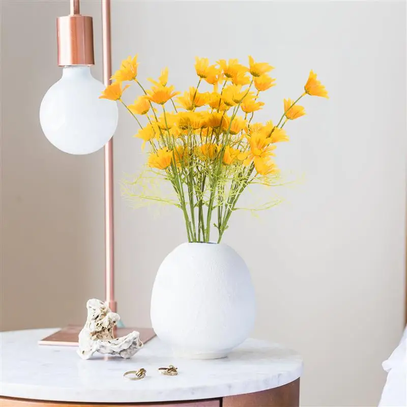 

10pcs Artificial Daisy Simulated Bouquets Chrysanthemum Living Room Decorations