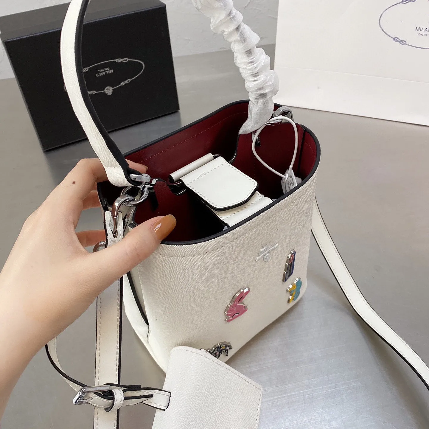

Female bag fashion 2021 new luxury crossbody bag shoulder bag handbag bucket bag top layer cowhide designer bag