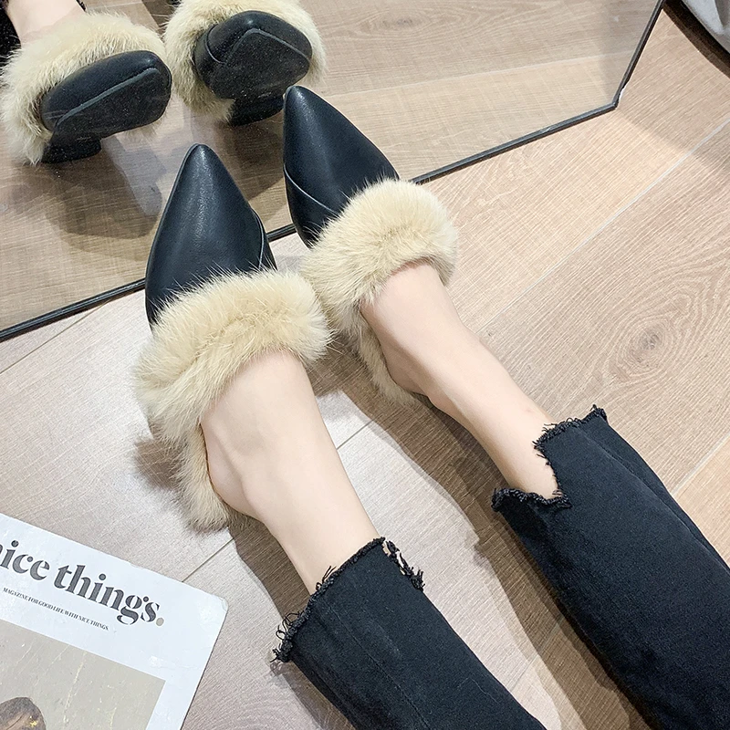 

Женские меховые тапочки, осень 2021, Модные Остроносые мюли для женщин, женская теплая Повседневная обувь на меху, женская обувь