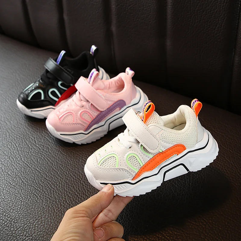 Спортивная обувь для девочек Осенняя Новинка Ультралегкая мальчиков Светящаяся