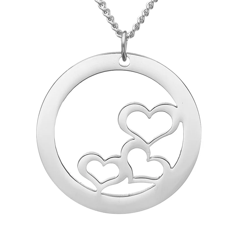 Ожерелье с круглой подвеской в виде тройного сердца из нержавеющей стали