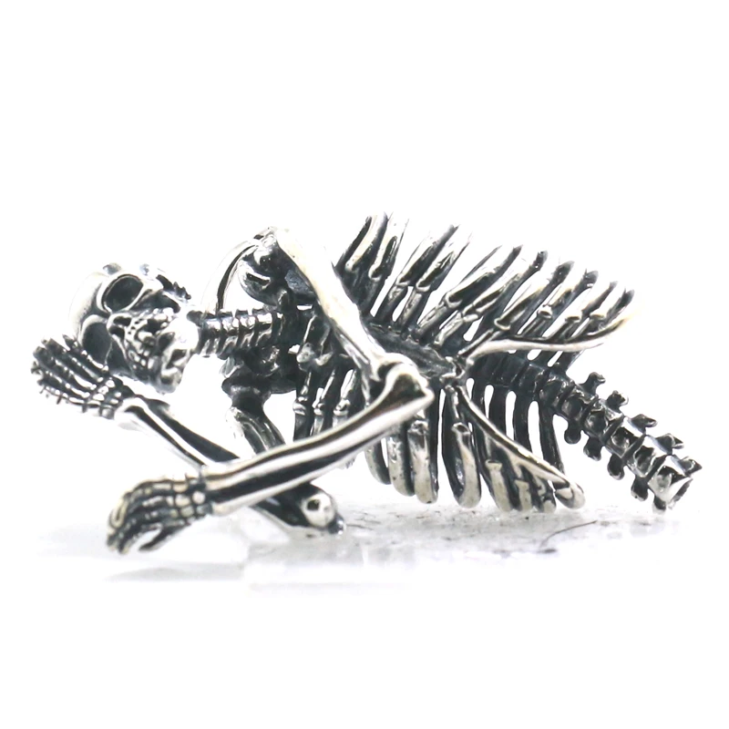 Мужская подвеска в виде черепа из серебра 925 пробы с демоном