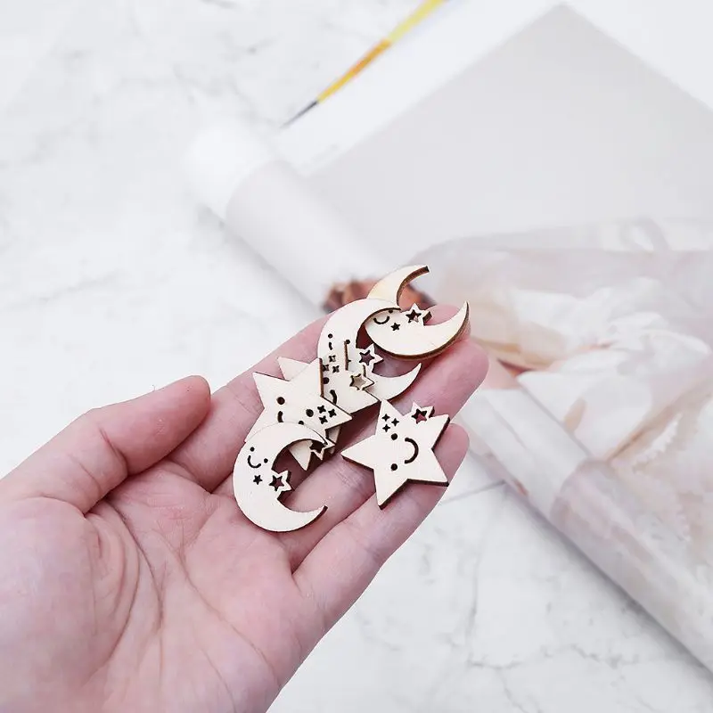 

100pcs Eid Decorations Natural Carft Wooden Moon Star Scrapbooking Home Ornament Handmade DIY Craft 69HF
