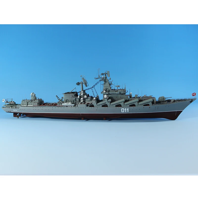 Игрушечный крейсер Trumpeter в масштабе 04519 русский варяг класс слава хобби корабль