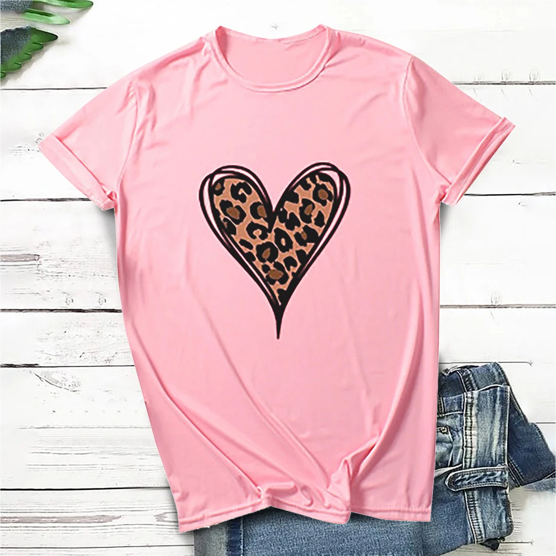 

2021 Femme T Shirts Fashion Leopard Heart Print Tee Tops Summer T Shirt Women Short Sleeve Round Neck Tshirt Woman Clothes