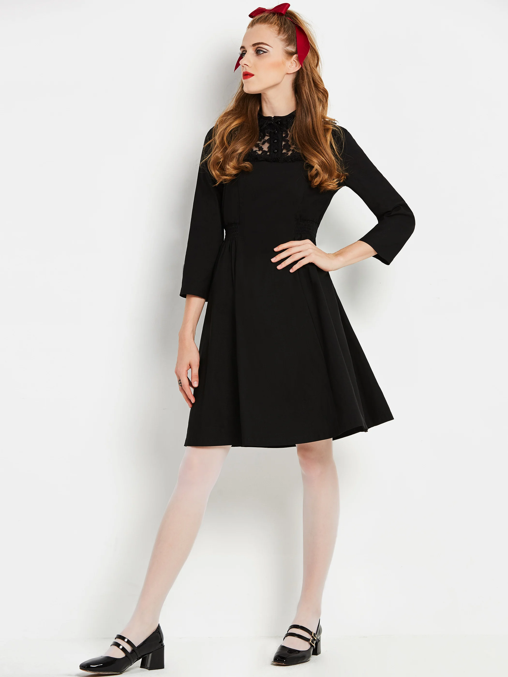 Женское винтажное вечернее платье кружевное привлекательное ТРАПЕЦИЕВИДНОЕ