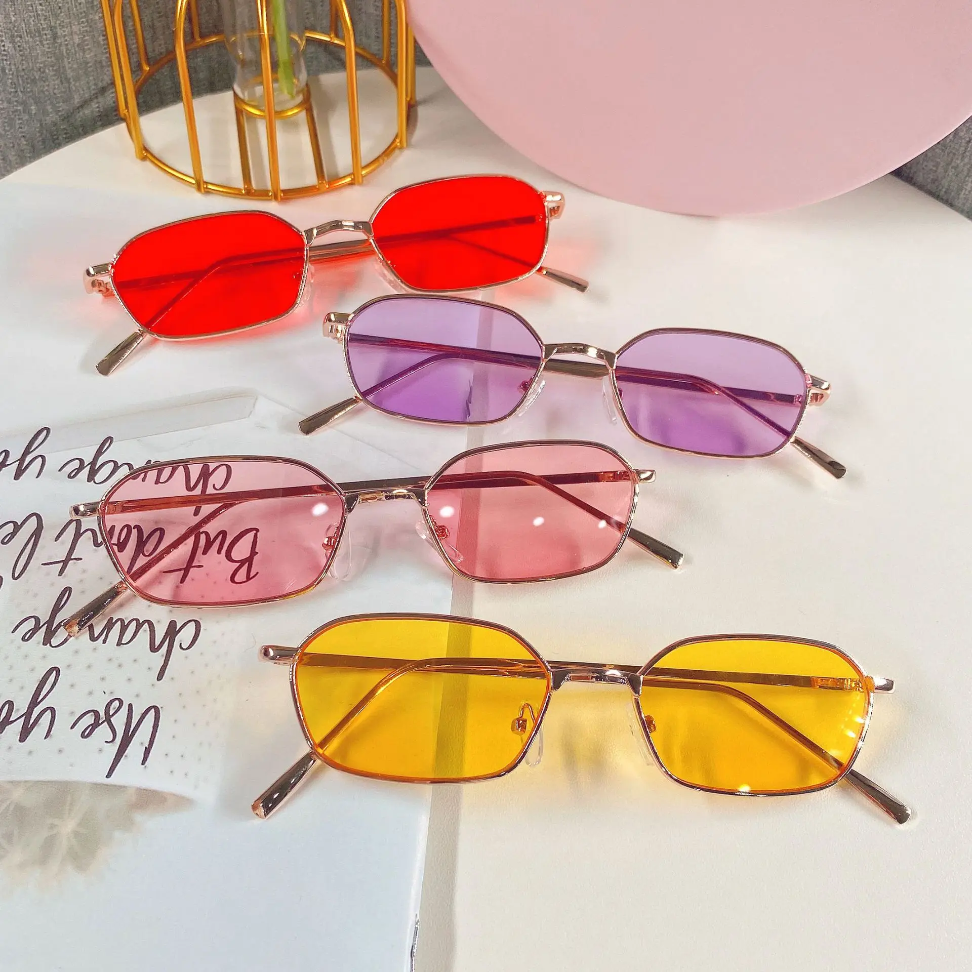 

Wholesal Sunglasses Women 2021 Luxury Brand Designer New Small Rectangle Gafas De Sol Mujer Summer Fashion Sun Glasses Trend