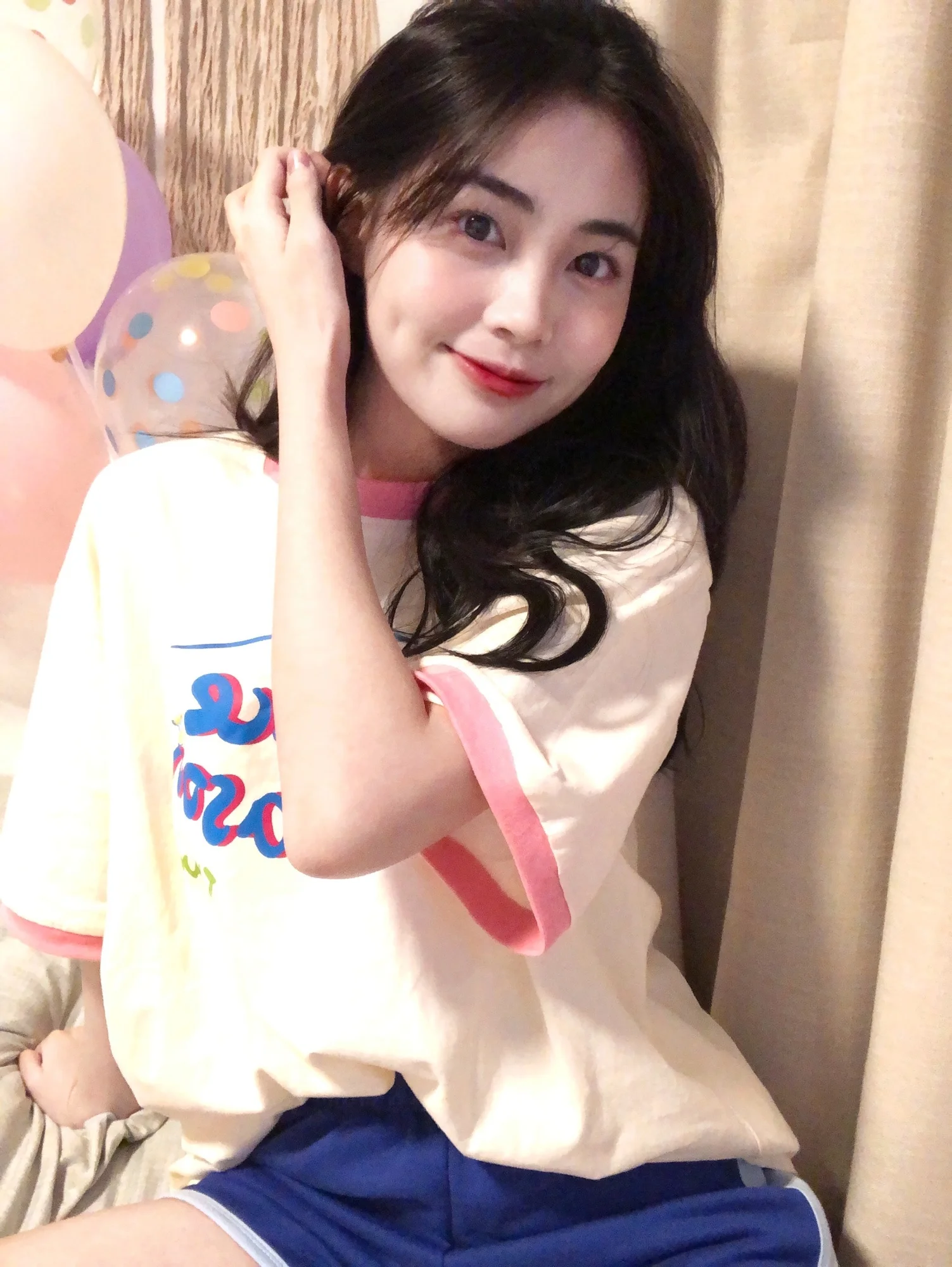 Футболка свободная с цветочным принтом и коротким рукавом | Женская одежда