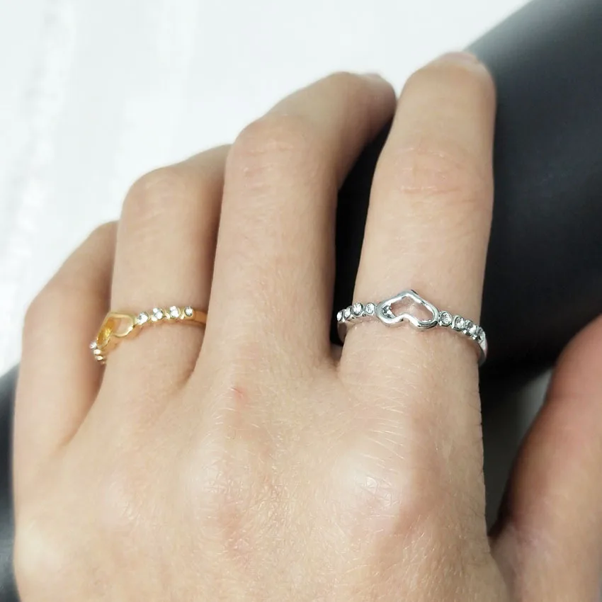 

Luxury Love Hollow Women Ring Rhinestone Stainless Steel Elegant Temperament Ladies Wedding Ring Fashion Gift Jewelry