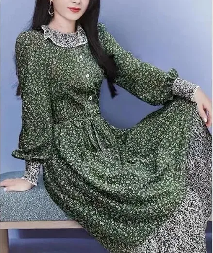 

Ruffled Collar Women Daisy Print Midi Dress Color Stitching Ladies Lace Pleated Long Robes with Buttons 2022 Spring