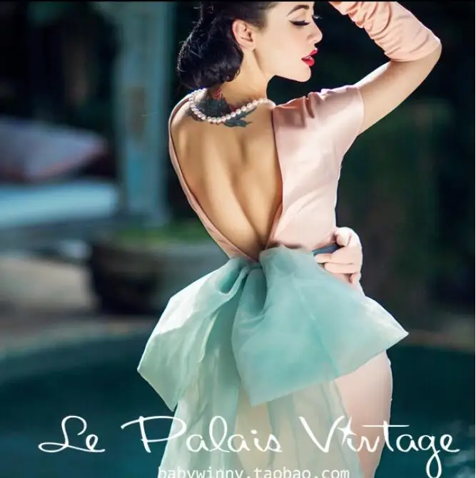 Женское атласное платье карандаш с открытой спиной и бантом на спине|Женские