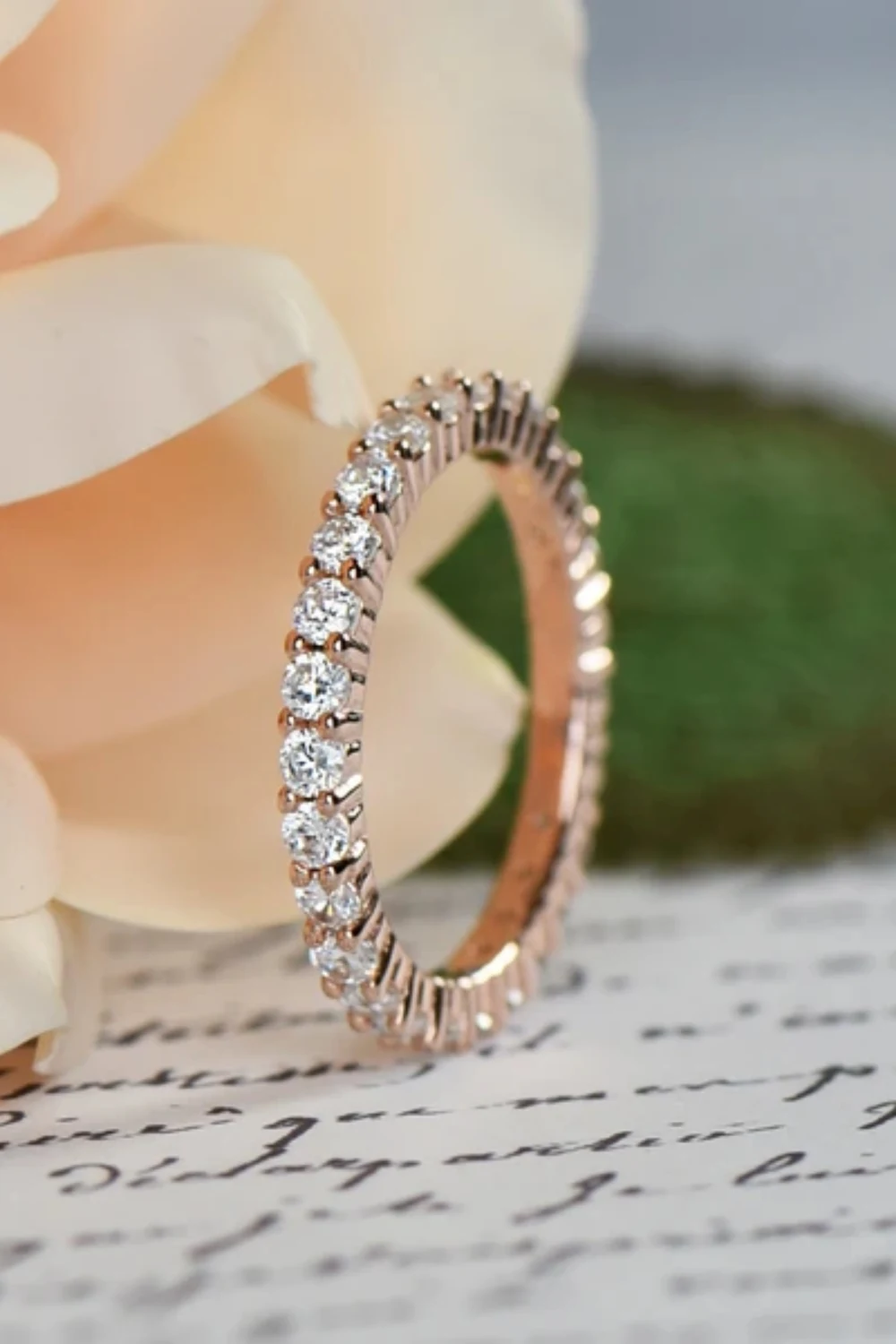 

Crystal Diamond Zirconia lab Diamond 0.60 carat engagement ring