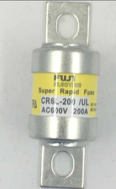 Предохранители: CR6L-250/UL 250A 600V aR/CR6L-200/UL CR6L-300/UL/CR6L-200G/UL CR6L-200S/CR6L-300S/UL 300G/UL CR6L-350 |