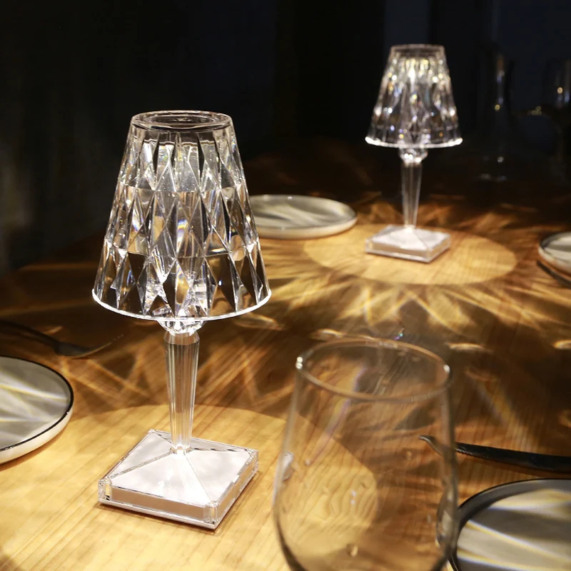 

Diamond Table Lamp USB Rechargeable Acrylic Decoration Desk Lamps Bedroom Bedside Bar Crystal Lighting Fixtures Gift Night Light