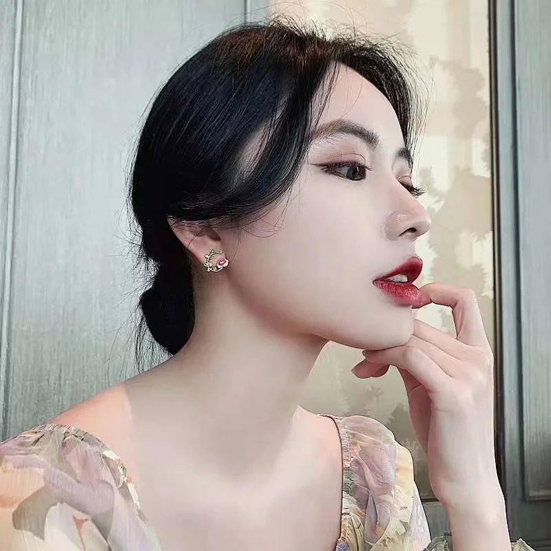 pin French retro literary style earrings flowers and leaves niche personality high sense | Украшения и аксессуары