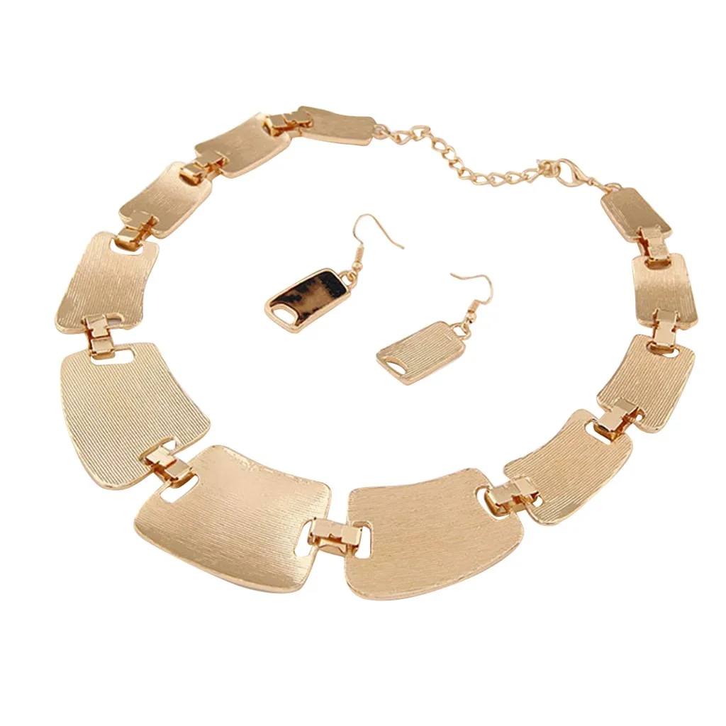 Модное ожерелье в золотистом стиле с леопардовым принтом слюнявчик на воротник