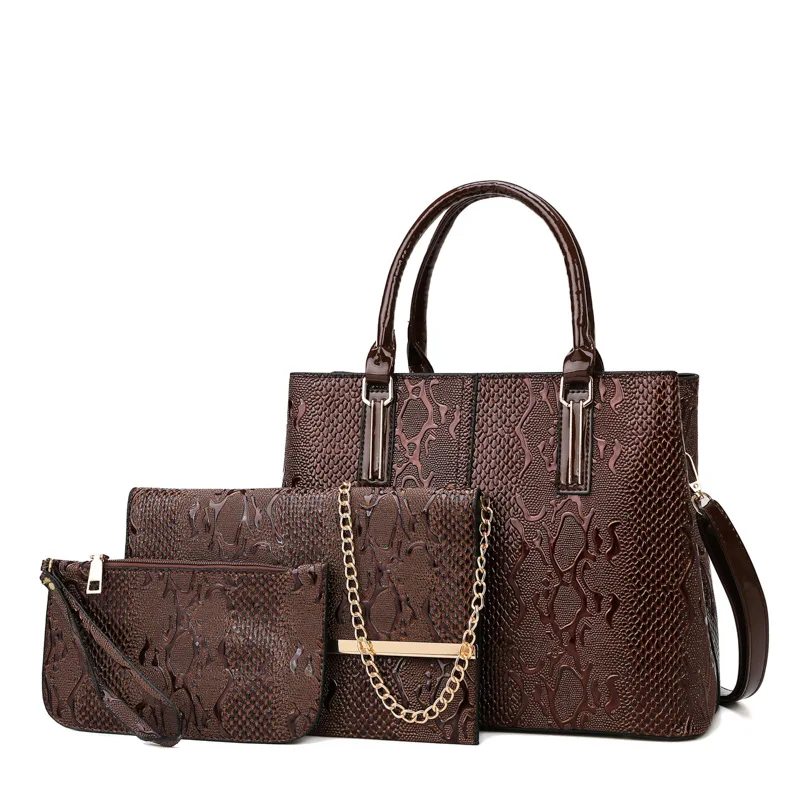 

Women's 2021 new European and American fashion embossed portable mother bag shoulder slung mother bag