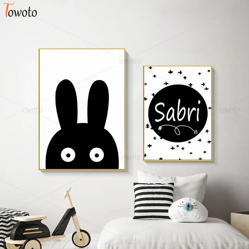 Черного цвета с принтом в виде сердечек по индивидуальному заказу имя плакат