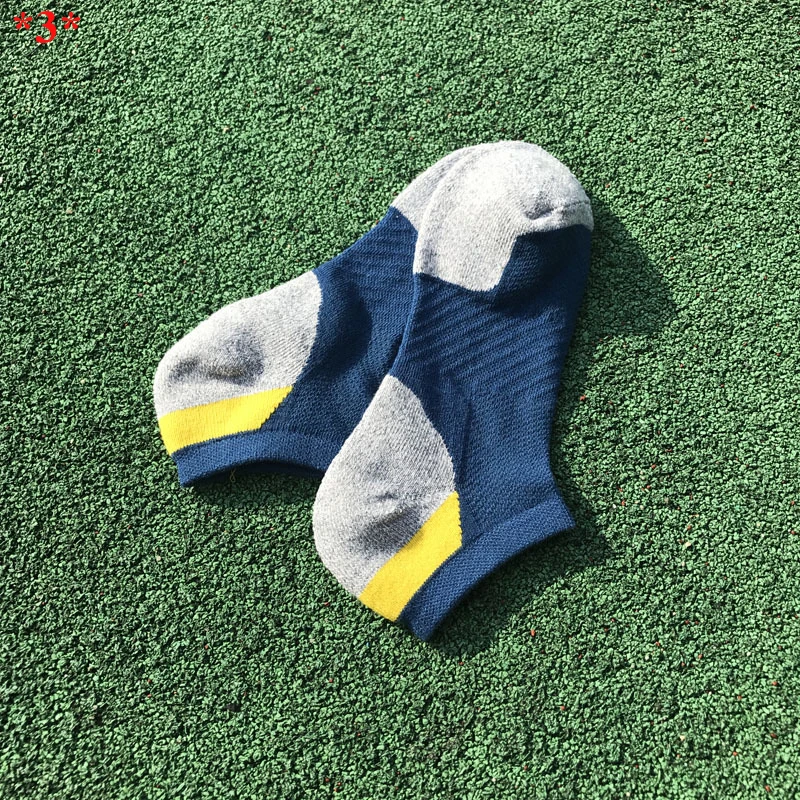 Мужские модные спортивные носки с низким вырезом, хлопковые Компрессионные носки для бега, профессиональные баскетбольные велосипедные носки, классные спортивные носки - Цвет: 3