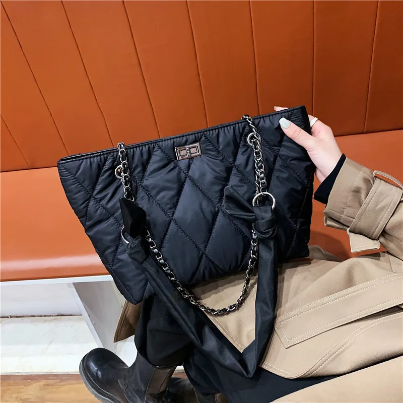 

Luxury Lingge Ladies Handbags Large-capacity Women's Bags 2020 Fall/Winter New Trendy Fashion Shoulder Bags Wild Messenger Bags