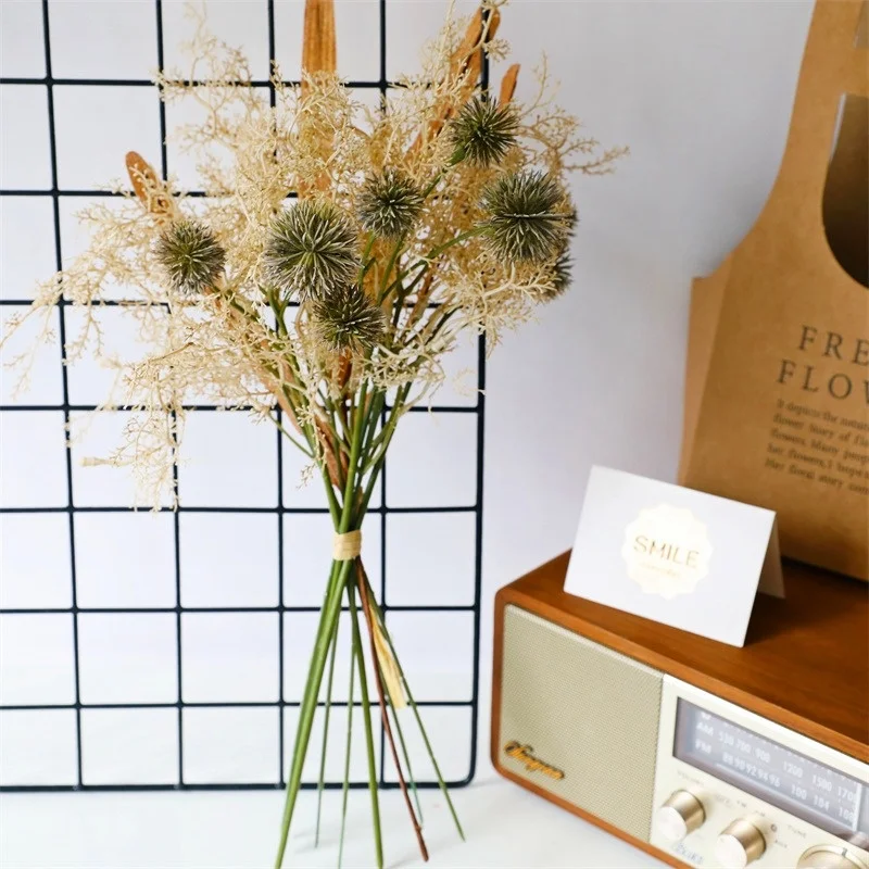 

Artificial Plant, Single Bunch of 43cm,small Bunch Spiny Ball Grass, Wedding Scene Layout Props, Retro Decoration, Indoor Plant