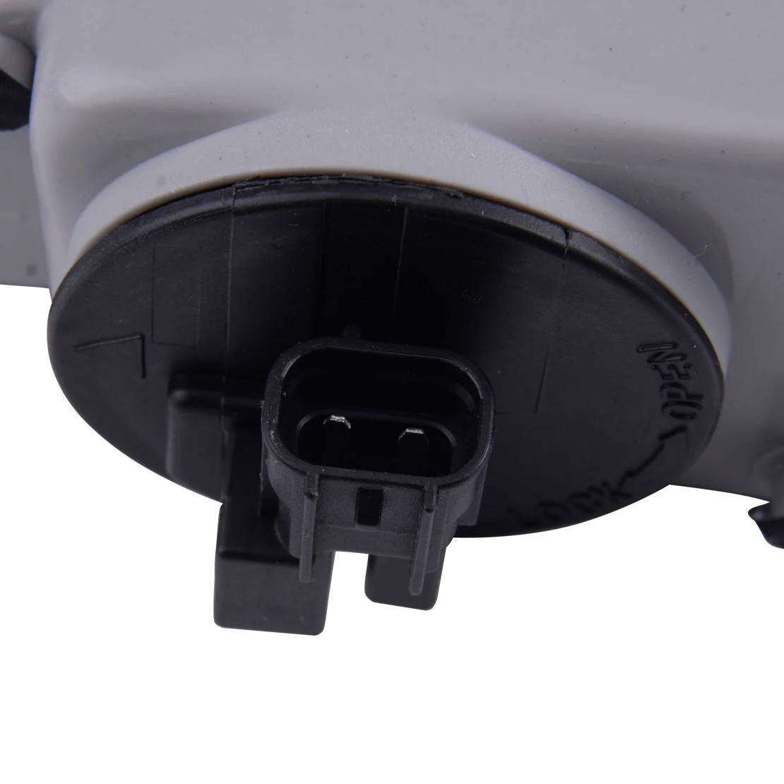 

81200-02060 TO2592107 812102060 TO2593107 1Pair Front Bumper Driving Fog Light Lamp Fit For Toyota Corolla 1.8L 2003 2004