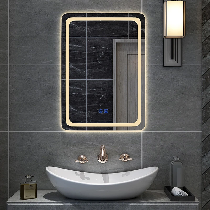 Dik dikdörtgen banyo aynası akıllı 3 renk ayarlanabilir LED çok işlevli ışık Bluetooth hoparlör otel vestiyer