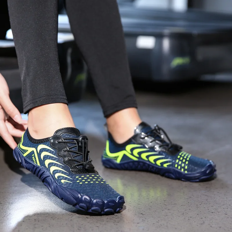 

Aqua Shoes Outdoor Neon Color Wading Shoes Large Antiskid Beach Shoes Men Women Snorkeling Diving Swimming Fitness Running Shoes