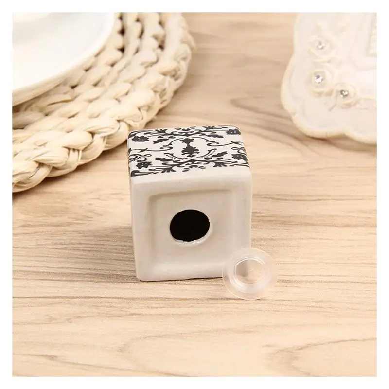 2pcs Seasoning Bottle Set Ceramic Spice Seasoning Shaker Salt Pepper Shaker Cooking Kitchen Tools for Wedding Party Favor Gift